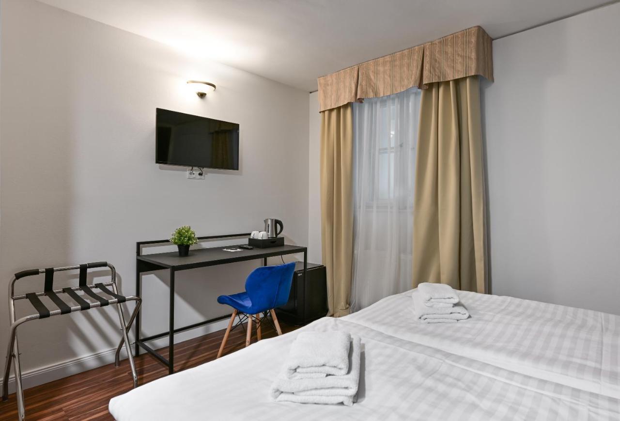 Malá Strana Hotel