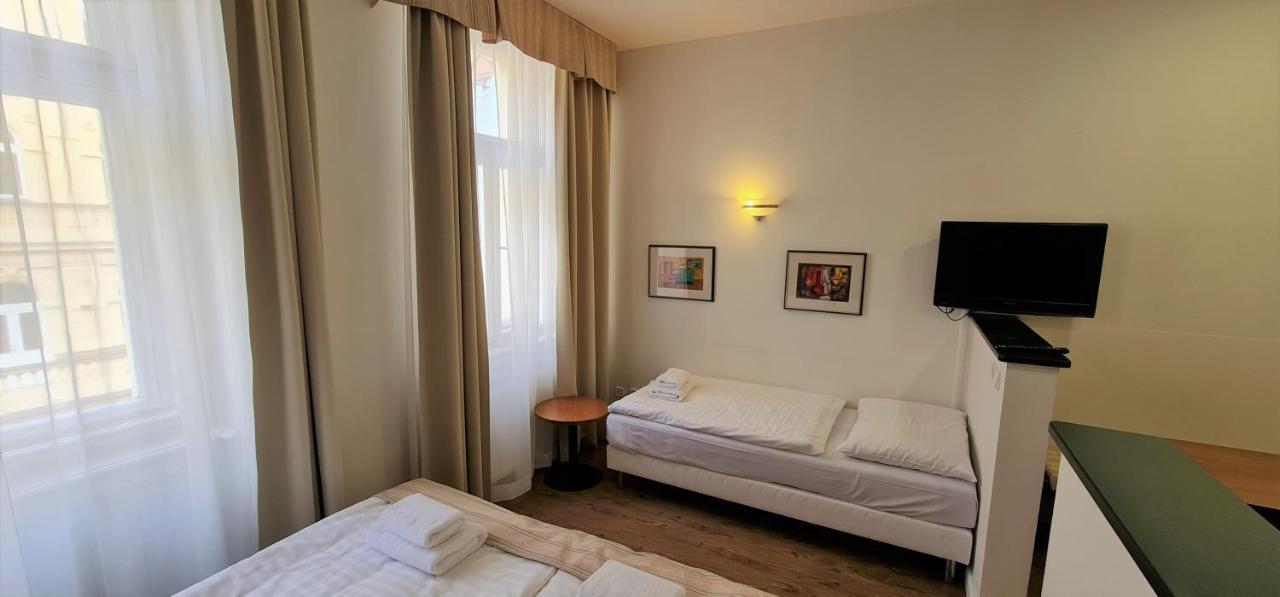Hotel Malá Strana 4*