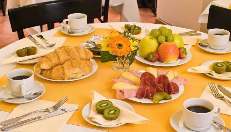Malá Strana Hotel 4*